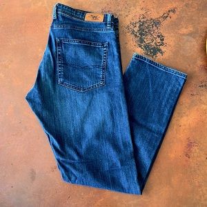 Rodd & Gunn men’s dark blue jeans straight sz 36